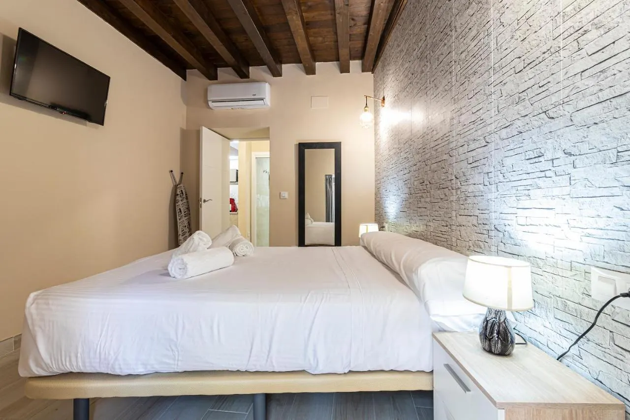 Allo Apartments Plateros Centro Jacuzzi Comunitario Jerez de la Frontera Spain